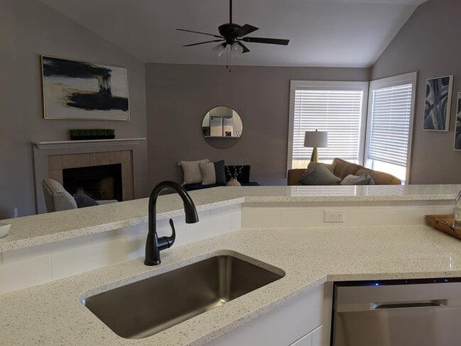 Building Photo - 3631 Walleye Cove