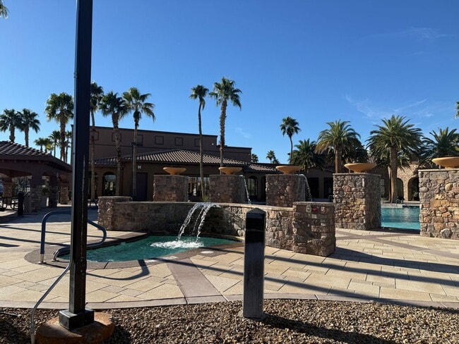 Building Photo - Great single story home 4 beds 3 baths in Henderson