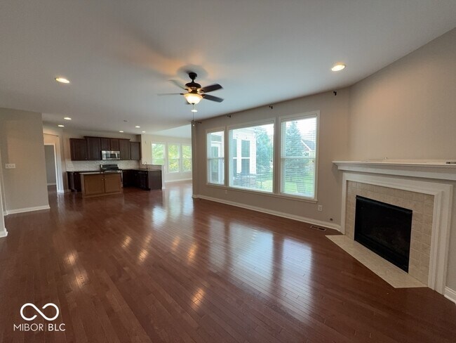 Building Photo - 13052 Whitten Dr N