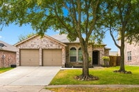 Building Photo - "Inviting 3-Bedroom Home With Great Storage & Private Backyard Setting!"