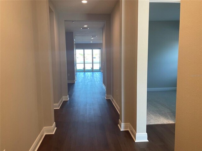 Building Photo - 6408 Wekiwa St