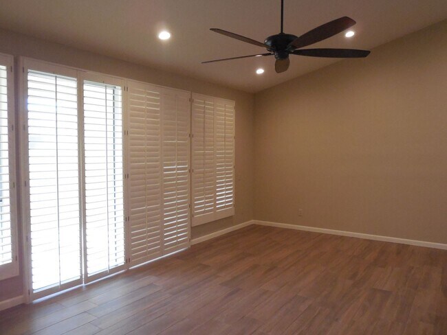 Building Photo - Beautifully Updated 3-Bedroom Home in Sun Lakes - Long-Term Rental