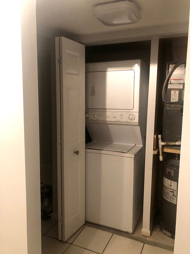 Washer and dryer in unit - 2825 SW 22nd Ave