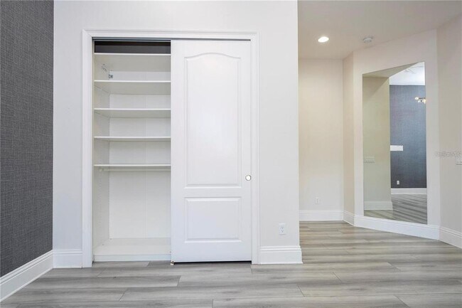 Building Photo - 13370 Alderley Dr