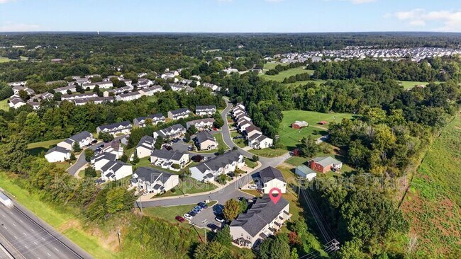 Building Photo - 1168 Brooksridge Way