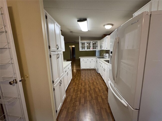 Building Photo - 616 Klickety Klak Ln