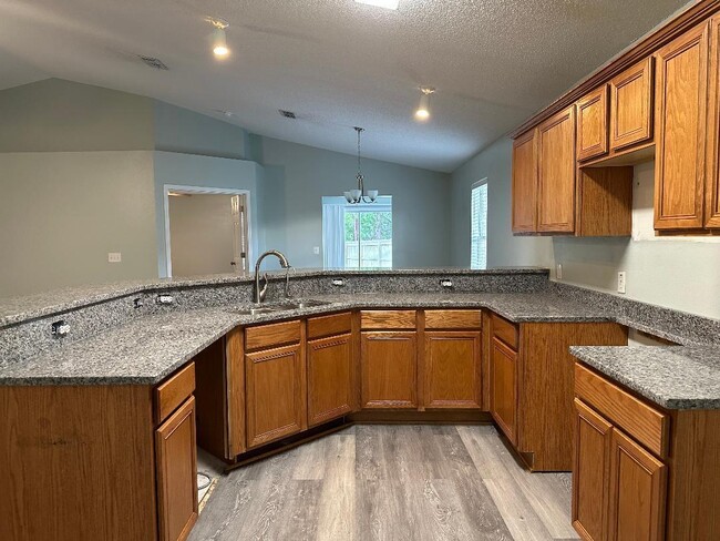 Building Photo - 6340 Heronwalk Dr