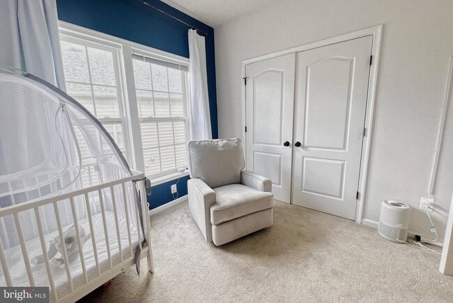 Building Photo - 40440 Milford Dr