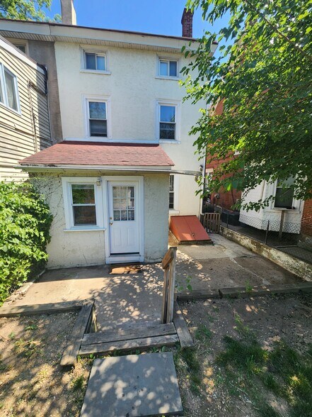 Building Photo - 249 Washington Ave