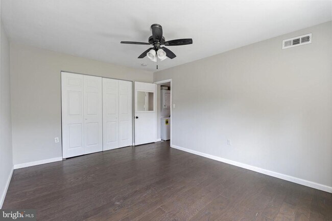 Building Photo - 3312 S 28th St