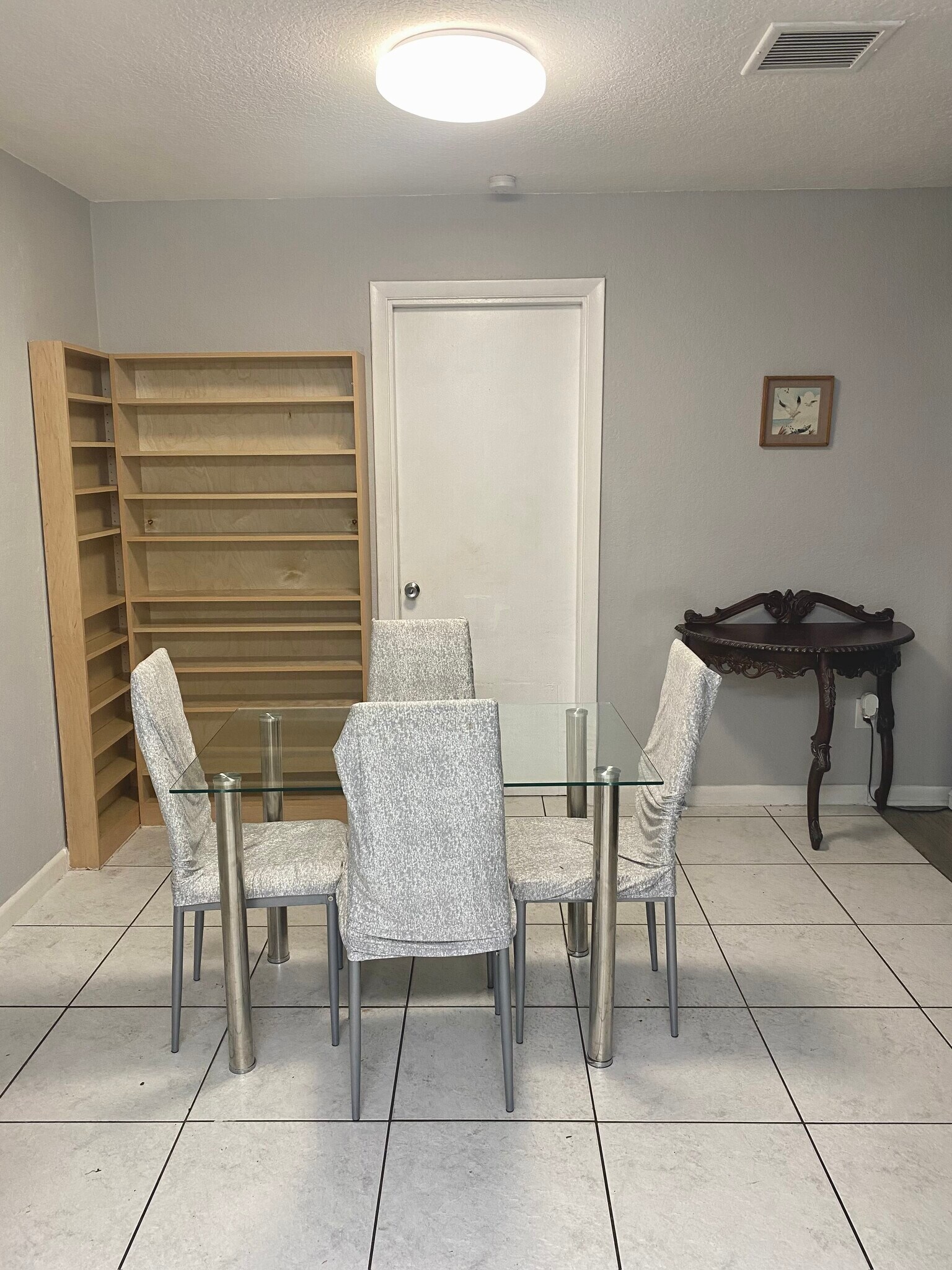 Building Photo - 4576 Wenhart Rd