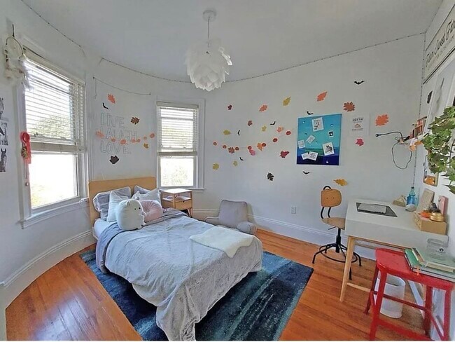 Building Photo - 118 Franklin St