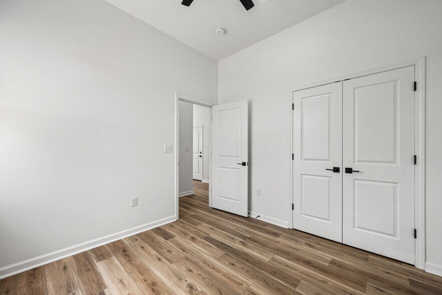 Building Photo - 311 Indigo Ln