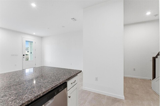 Building Photo - 4268 Sadler Rd