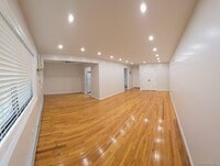 Building Photo - 15 Brevoort Dr