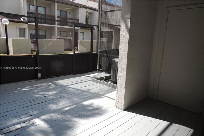 Building Photo - 10104 NW 41st St