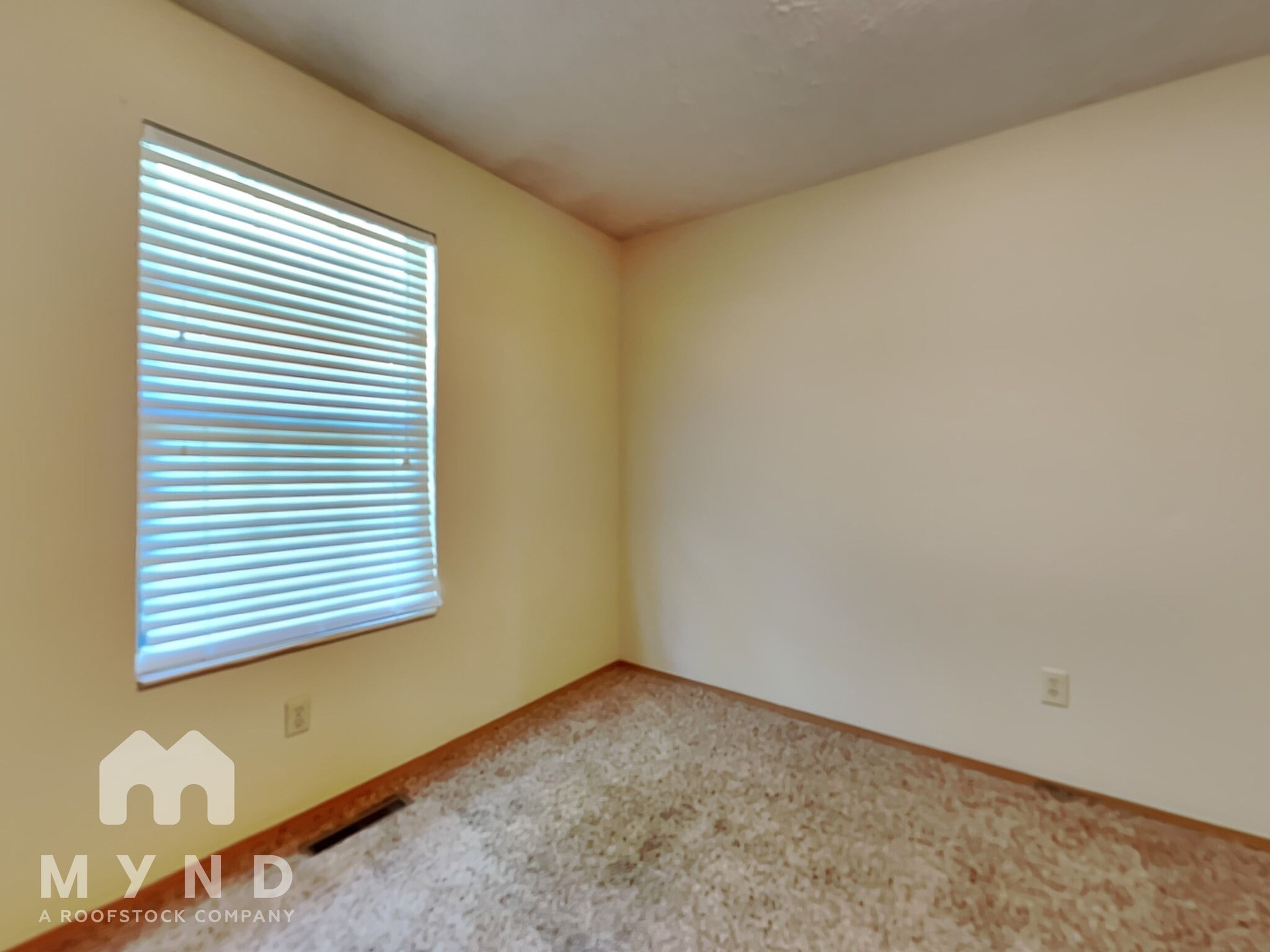 Building Photo - 3744 S Colgate Ave