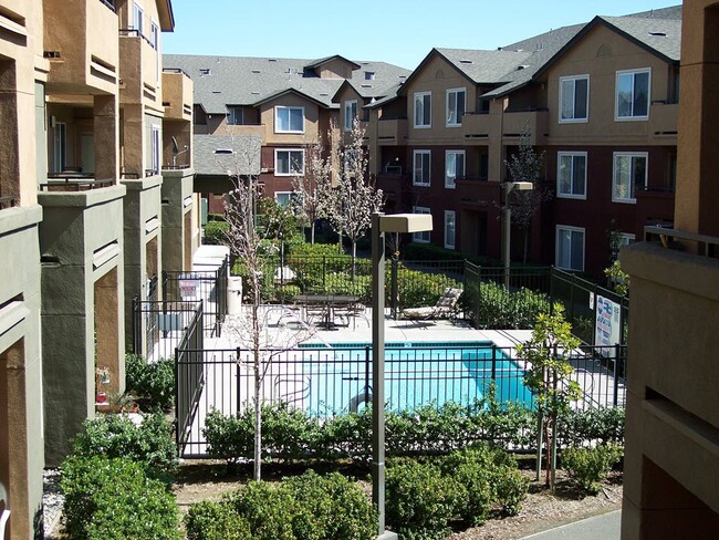 Building Photo - Heritage Park at Hilltop| 55+ Senior Affor...