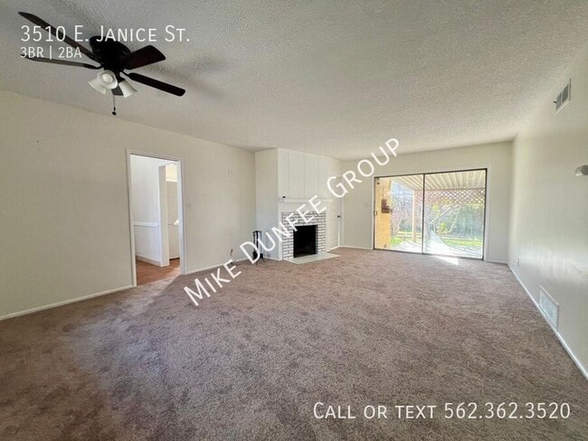 Building Photo - 3510 E Janice St