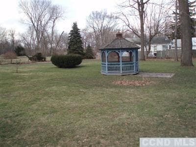 Building Photo - 549 NY-23B