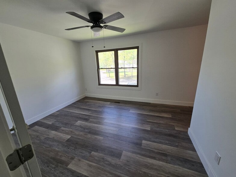 Building Photo - 1304 Seaton Rd