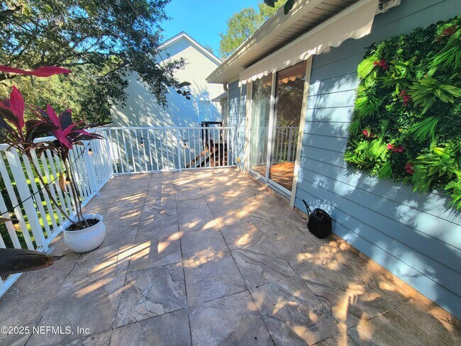 Building Photo - 1036 Saltwater Cir
