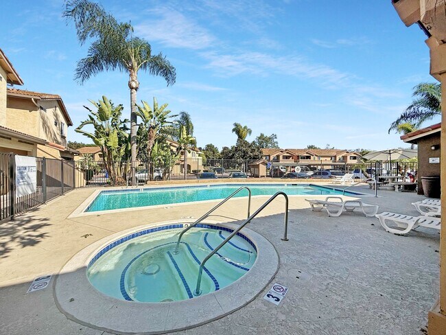 Building Photo - Beautiful 1B/1BA Condo in San Marcos!