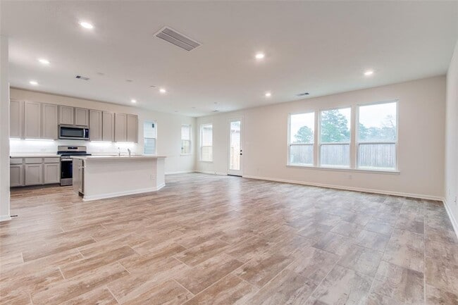 Building Photo - 17222 Rock Willow Ln