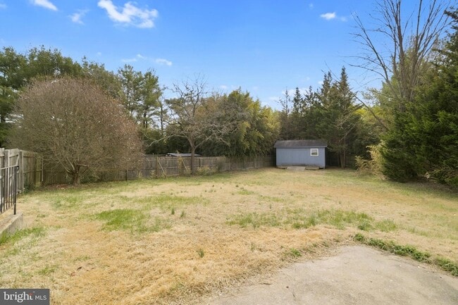 Building Photo - 14301 Perrywood Dr