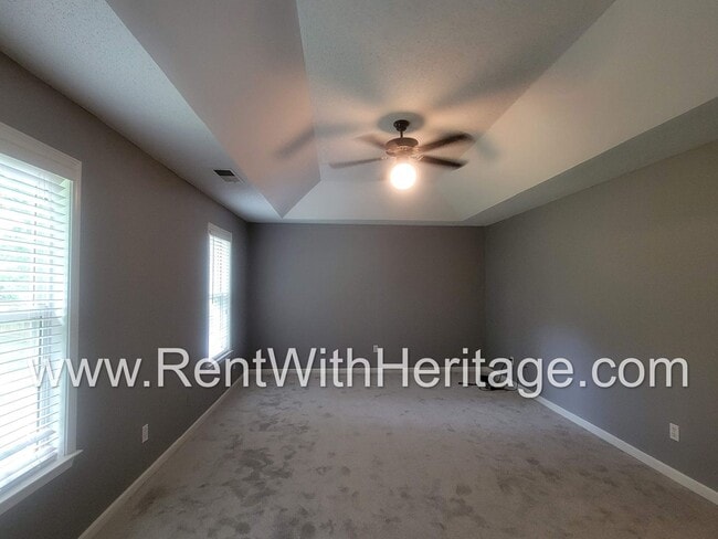 Building Photo - GORGEOUS HOME IN POPULAR HIGHLANDS AT CREEKSIDE GOLF / SWIM / TENNIS COMMUNITY