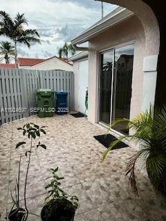 Building Photo - 1542 Springside Dr