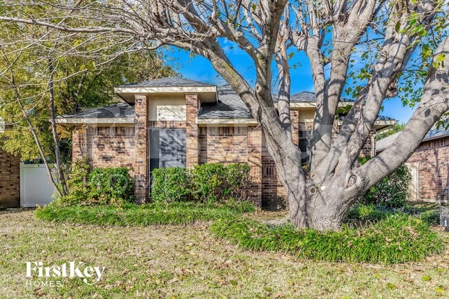 Building Photo - 1113 Sandalwood Ln