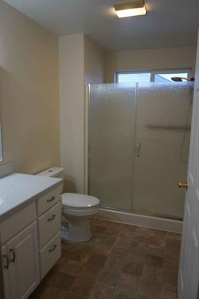 Building Photo - Northeast Twin Falls 3 Bed Home – Minutes to Hospital & Pole Line Access