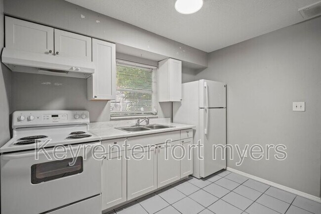 Building Photo - 75 Cypress St