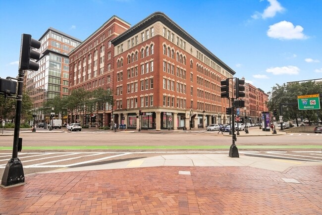 Building Photo - 181 Essex St