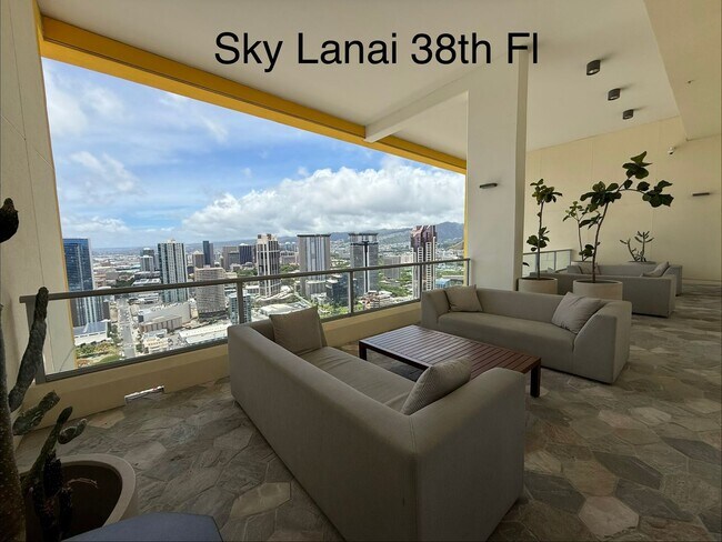 Building Photo - Rare 3-Bedroom, 2-Bath, 2 Parking at Ke Kilohana - Ward Village