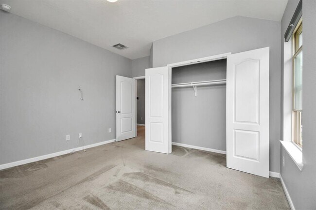 Building Photo - 14018 Harmony Ridge Trl