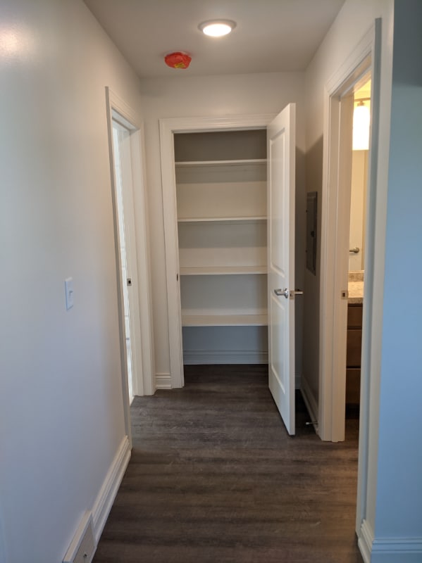 Building Photo - 77 Laverack Ave