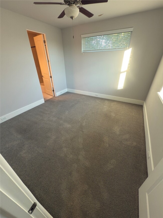 Building Photo - 5640 Larkin St