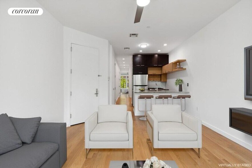 Building Photo - 146 Clifton Pl