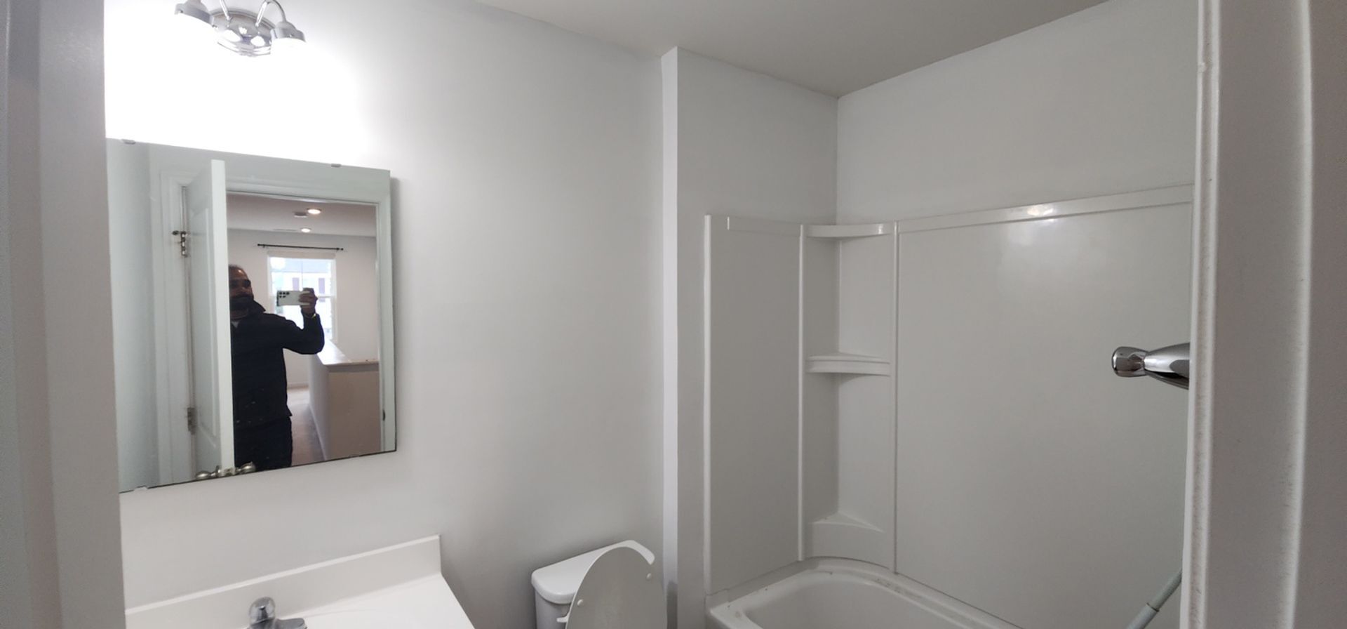 Building Photo - 612 Scribes Ln