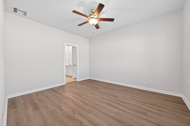 Building Photo - 8514 Blueberry Ash St