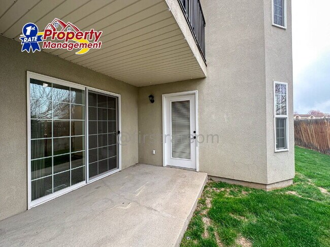 Building Photo - 10151 W Garverdale Ln