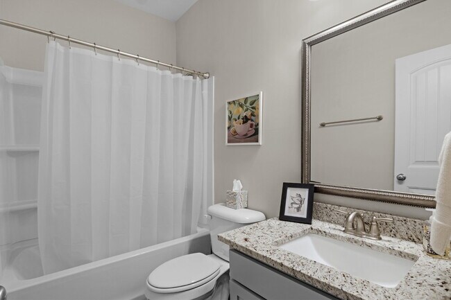 Building Photo - Fantastic home in Bradley Park.