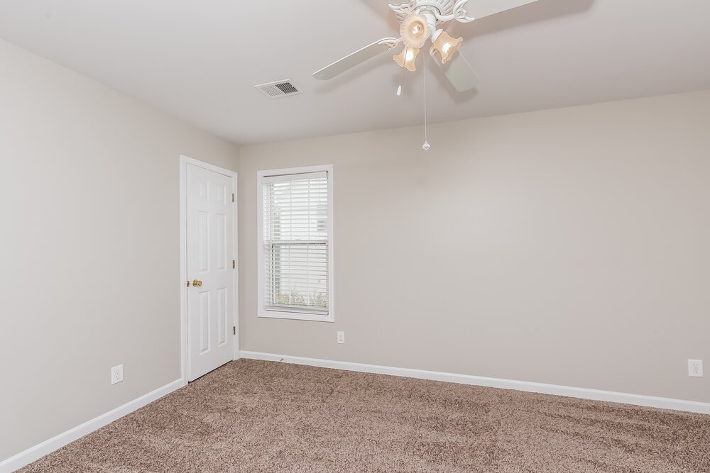 Building Photo - 710 Weatherstone Trce