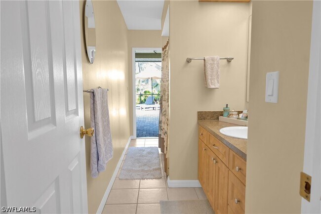 Building Photo - 3749 SW 1st Pl