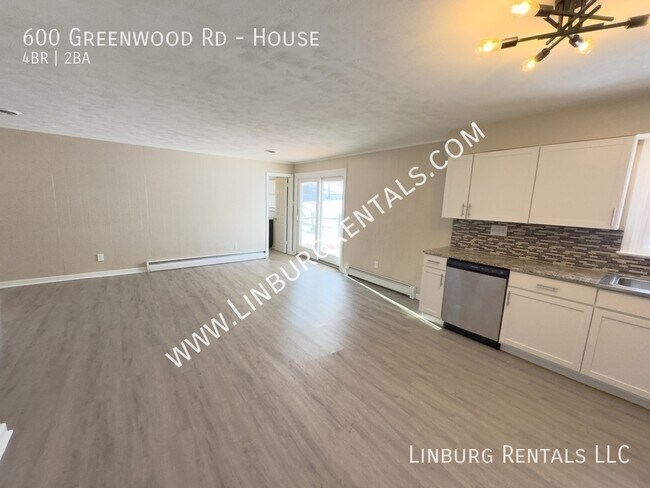 Building Photo - 600 Greenwood Rd