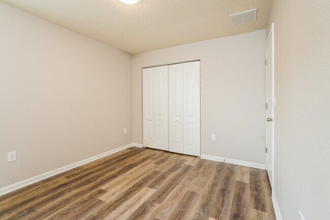 Building Photo - 2536 Tall Grass Rd