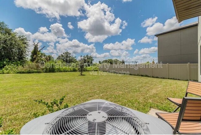 Building Photo - 5157 White Chicory Dr