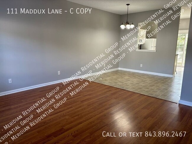 Building Photo - 111 Maddux Ln